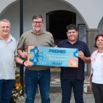 San Bartolomé entrega el premio de la campaña del Día de la Madre.
